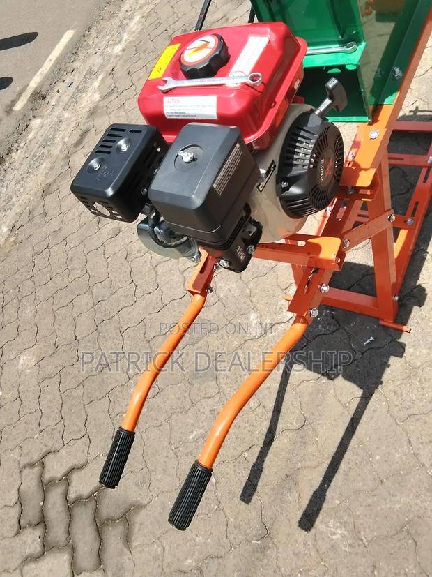 Heavy Commercial Chafff Cutter Machine - thumbnail 3