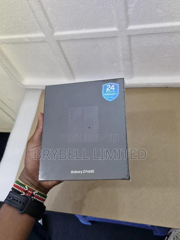 New Samsung Galaxy Z Fold 5 256 GB Blue