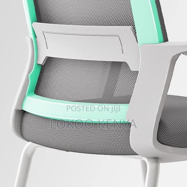 Office Chair : Captain Mesh Conference Office Chair - thumbnail 3