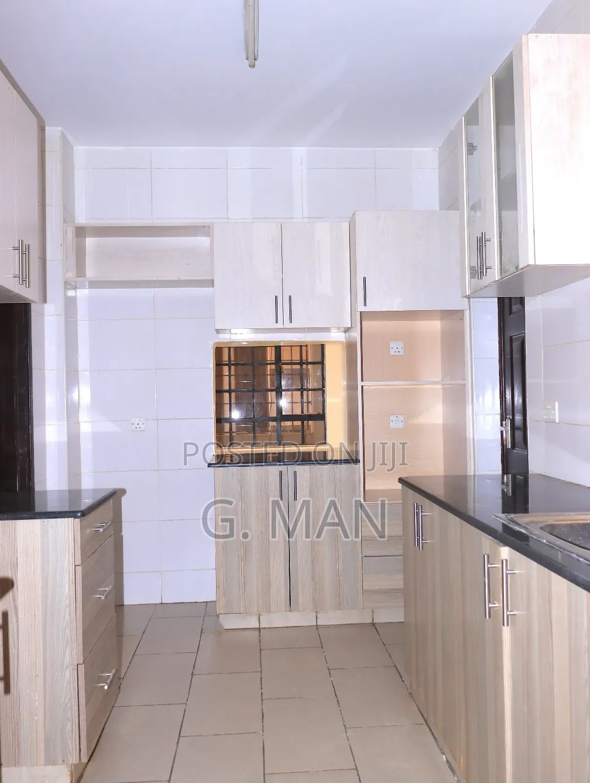 3bdrm Apartment in Thika Gateway for sale