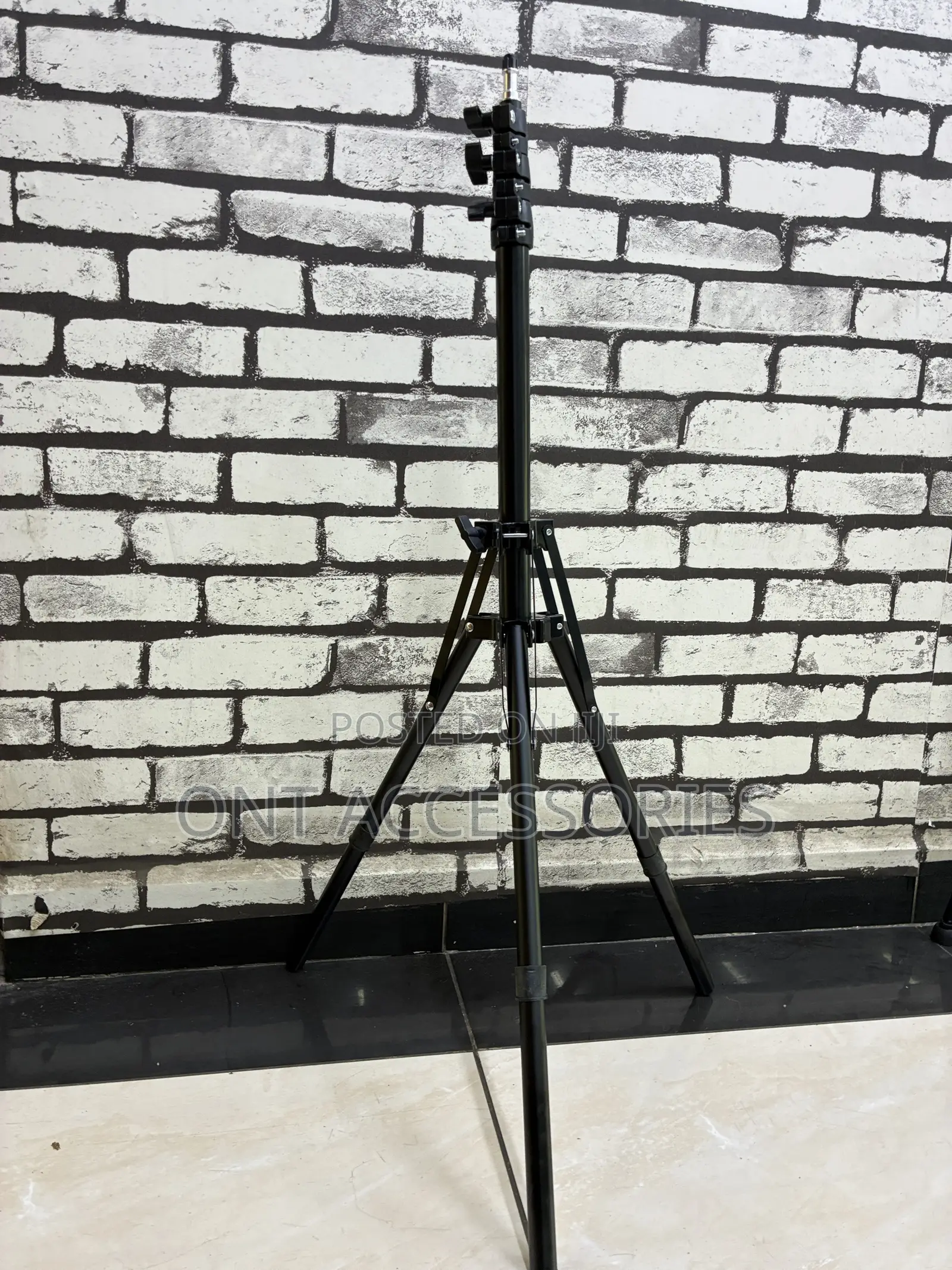 Foldable Stand