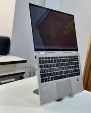Laptop HP EliteBook 1040 G8 16GB Intel Core i7 SSD 512GB