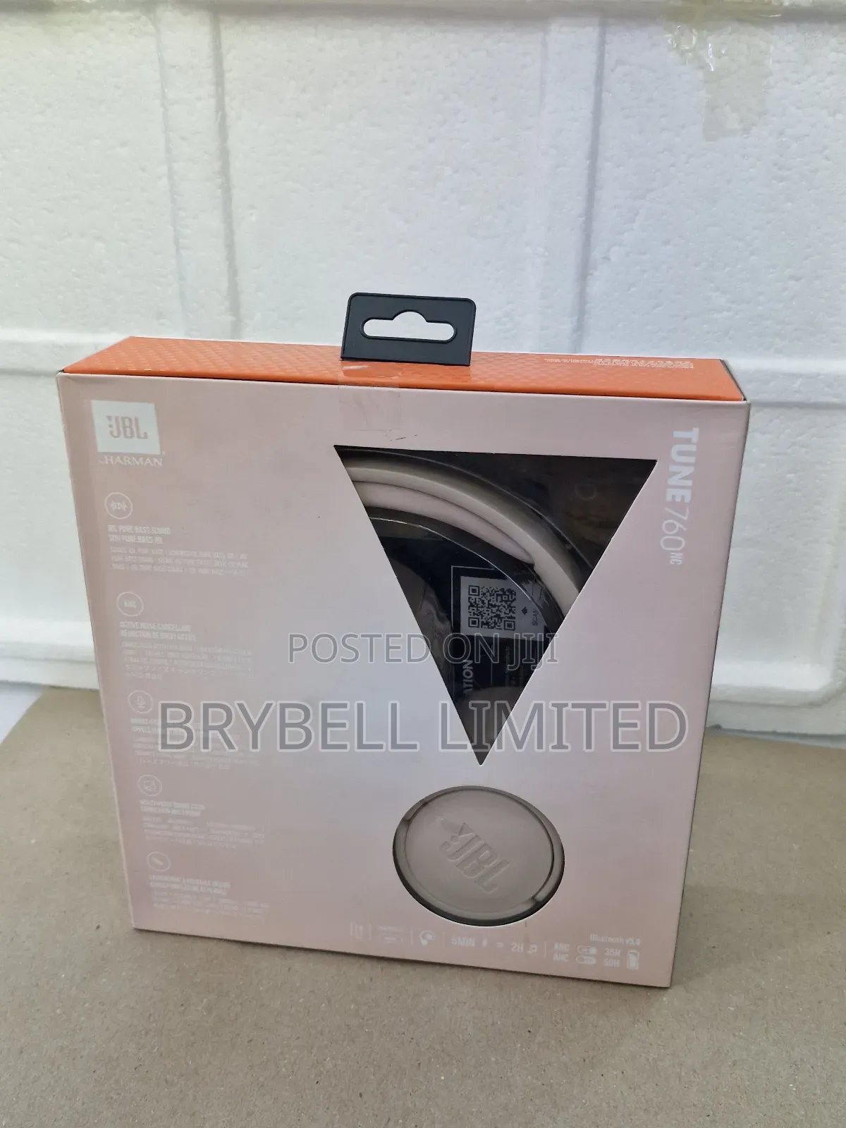 JBL Tune 760 Nc Brand New Sealed, Gold