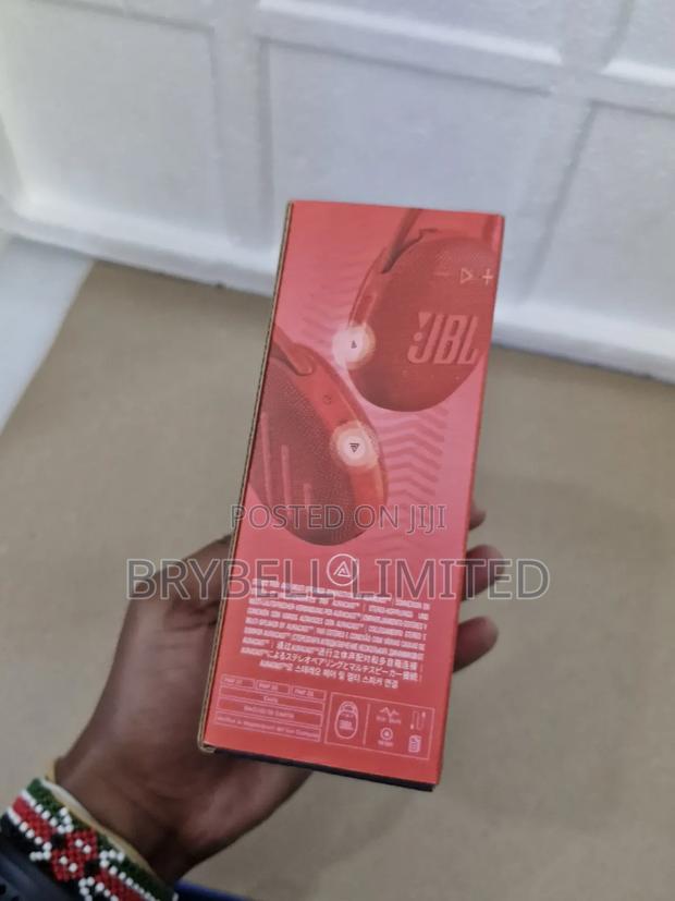 Red JBL Clip 5 Portable Blurtooth Wireless Speaker - thumbnail 2