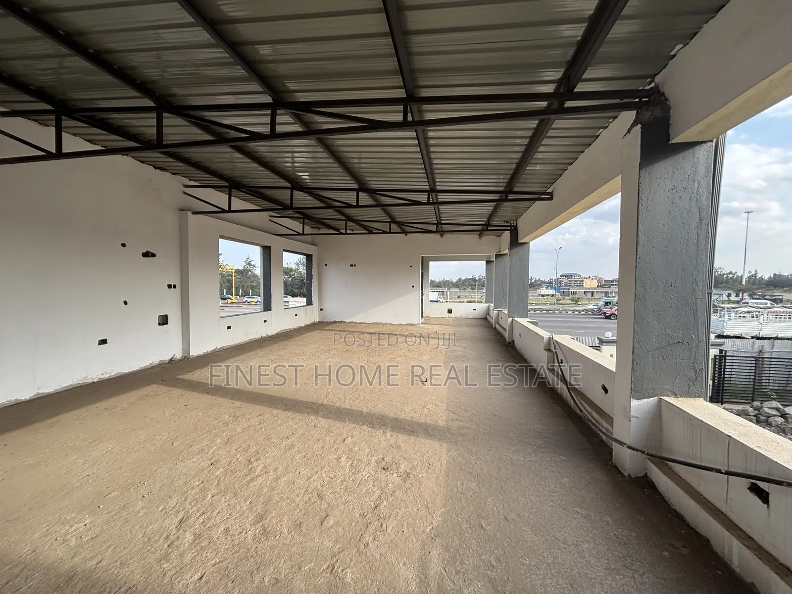 Shop/Hotel/ Mini Market Space to Let