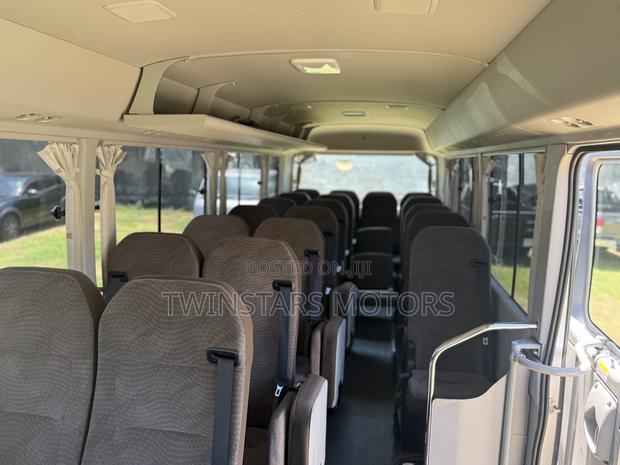 Toyota Coaster 2019 Grey - thumbnail 4