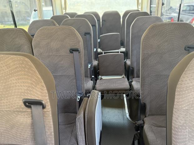 Toyota Coaster 2019 Grey - thumbnail 5