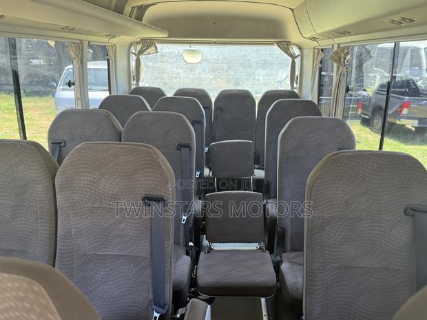 Toyota Coaster 2019 Grey - thumbnail 6