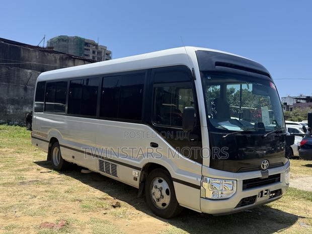 Toyota Coaster 2019 Grey - thumbnail 9