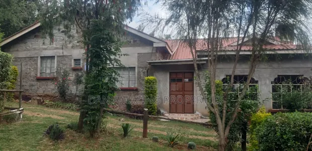 4bdrm Bungalow in Ndeiya On 1.25 Acres, Kikuyu for sale