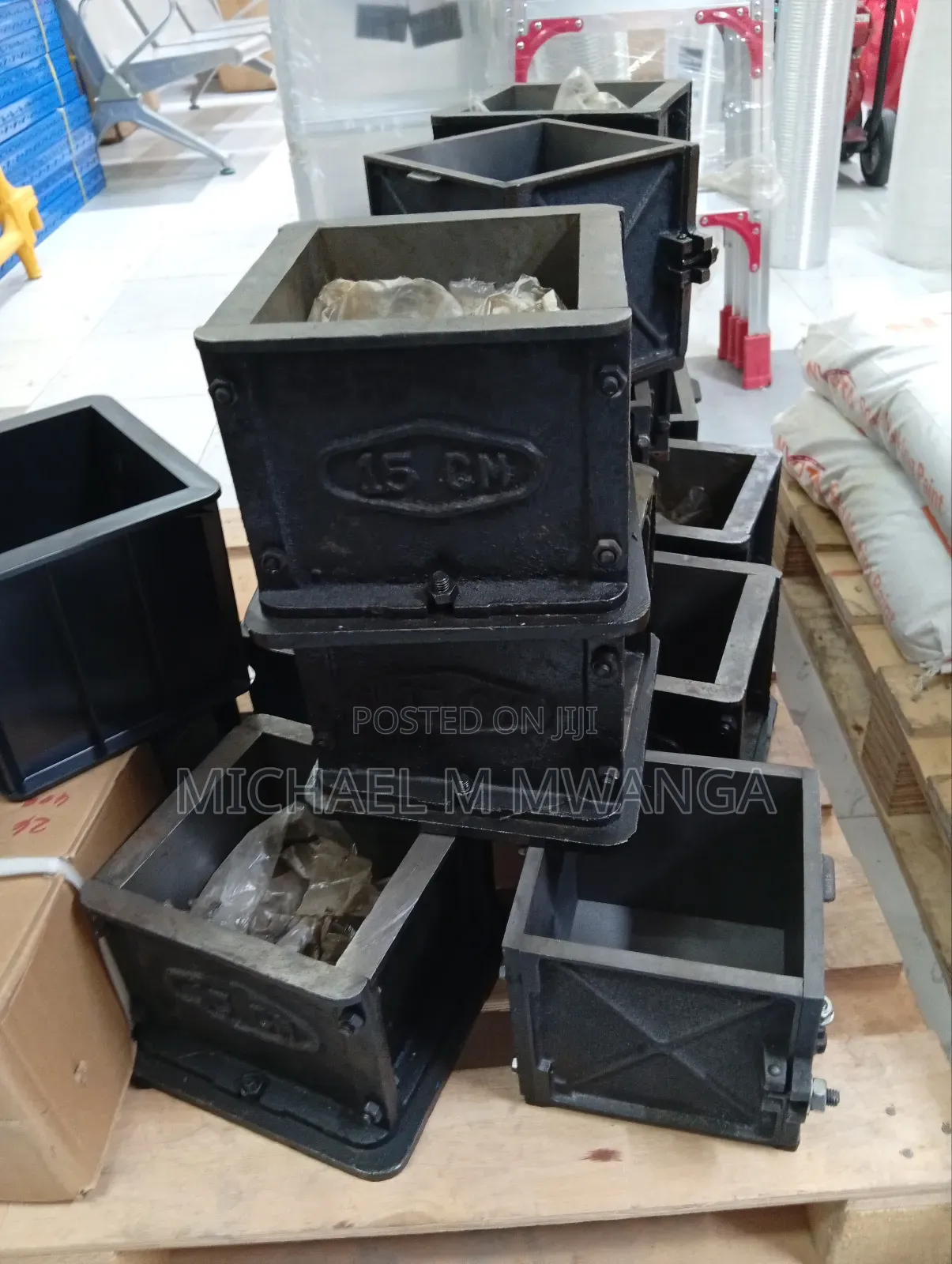 High Grade Iron Moulding Cube