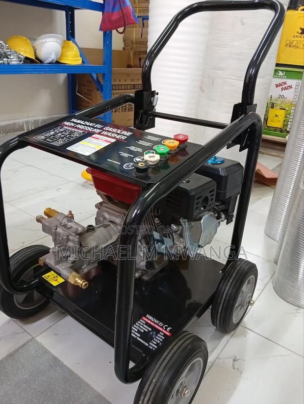 High-Pressure Washer (Mobile)