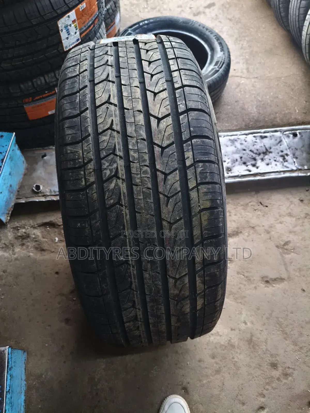275/50r20 Centara Tires