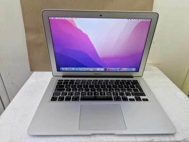 Laptop Apple MacBook Air 2017 8GB Intel Core I5 SSD 128GB - main view