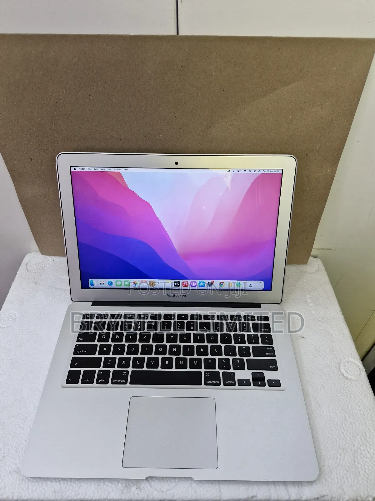 Laptop Apple MacBook Air 2017 8GB Intel Core I5 SSD 128GB