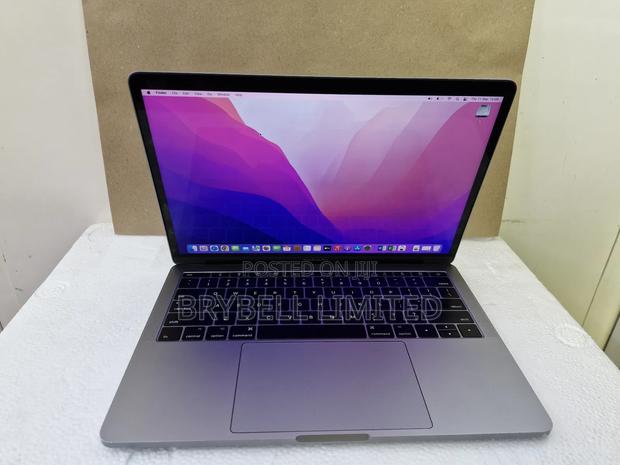 Laptop Apple MacBook Pro 2016 6GB Intel Core I5 SSD 256GB - main view