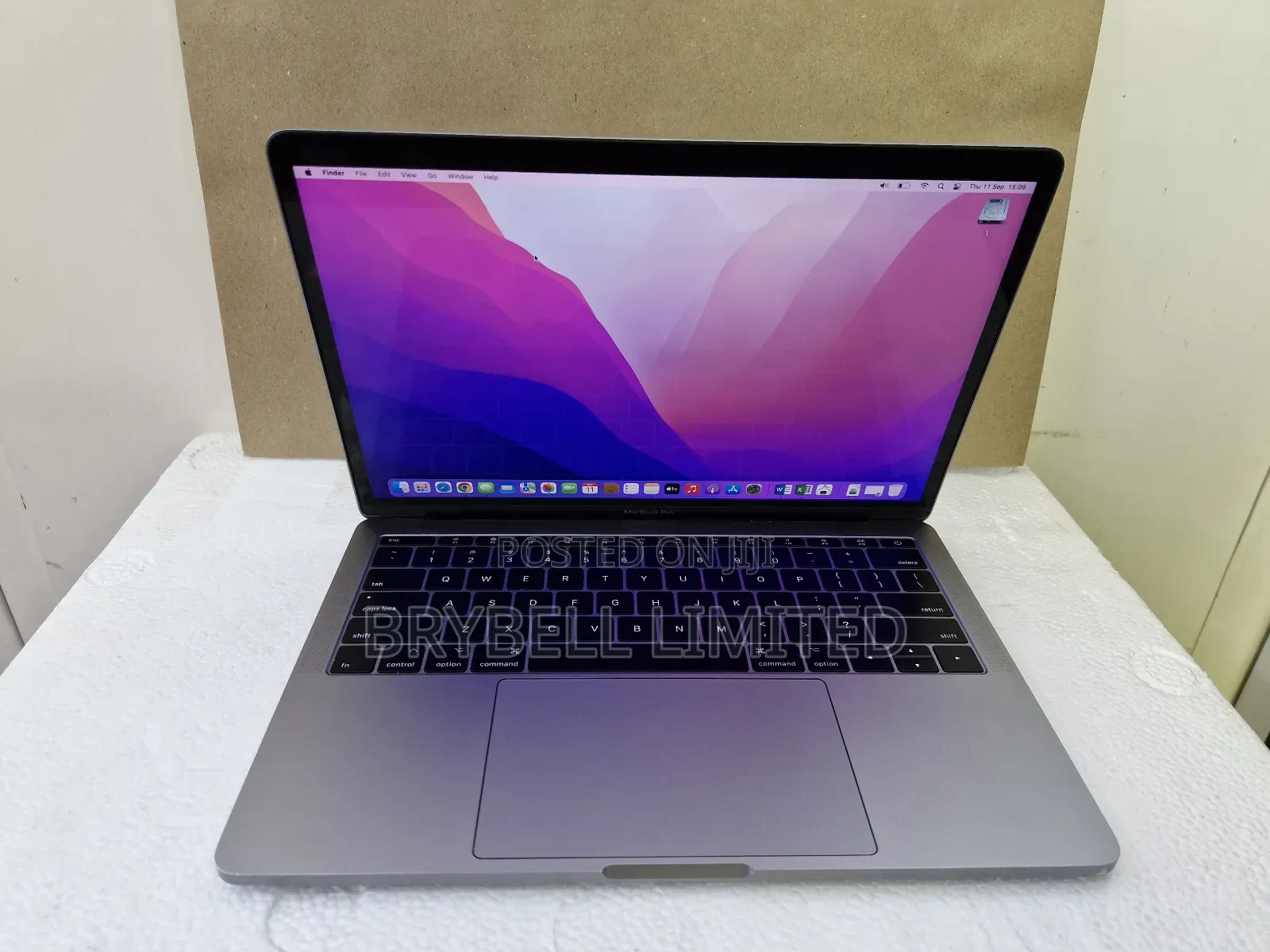 Laptop Apple MacBook Pro 2016 6GB Intel Core I5 SSD 256GB