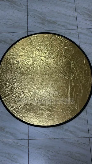 Godox 2-1 Reflector 110 Cm (Silver and Gold)