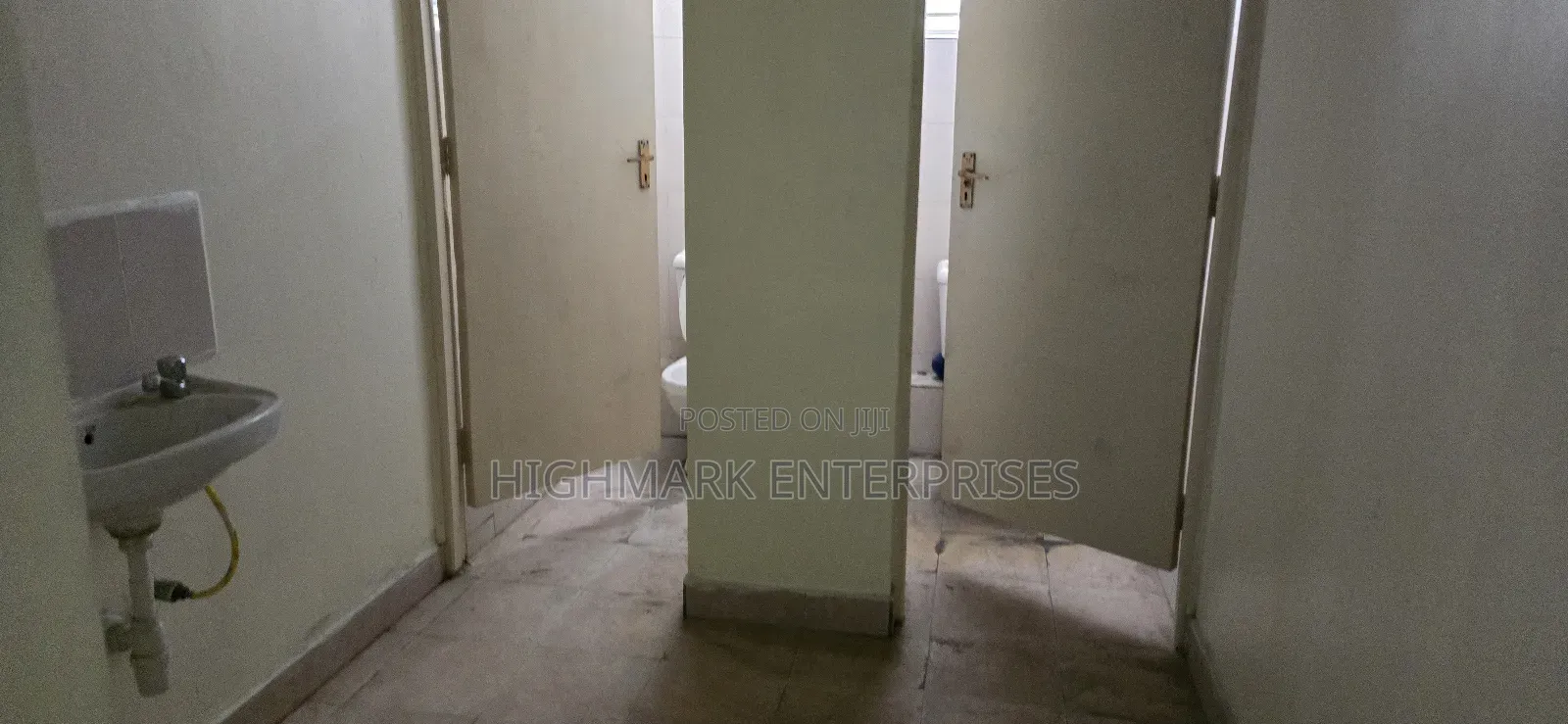 9500 Sq Feet to Let in Athiriver
