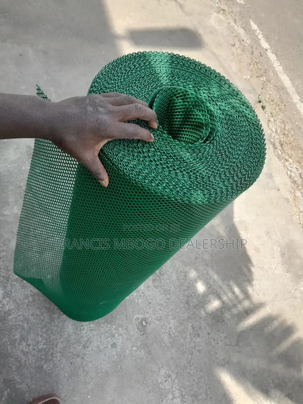 Poultry Mesh - main view