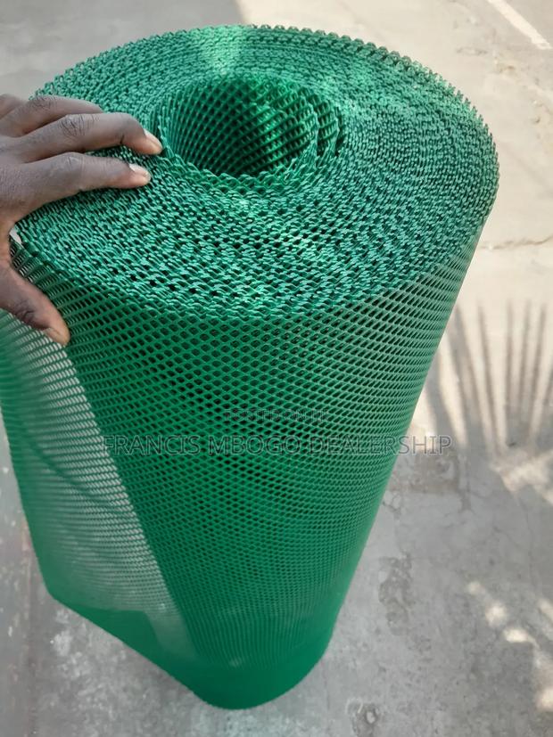 Plastic Mesh - thumbnail 2