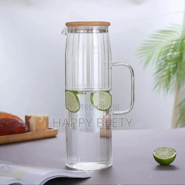 Clear Stripes/Ribbed High Borosilicate Glass Juice/Water Jug