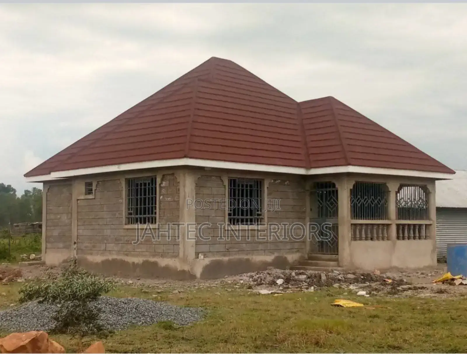 Roofing Services and Repairs Kazi Pouwa