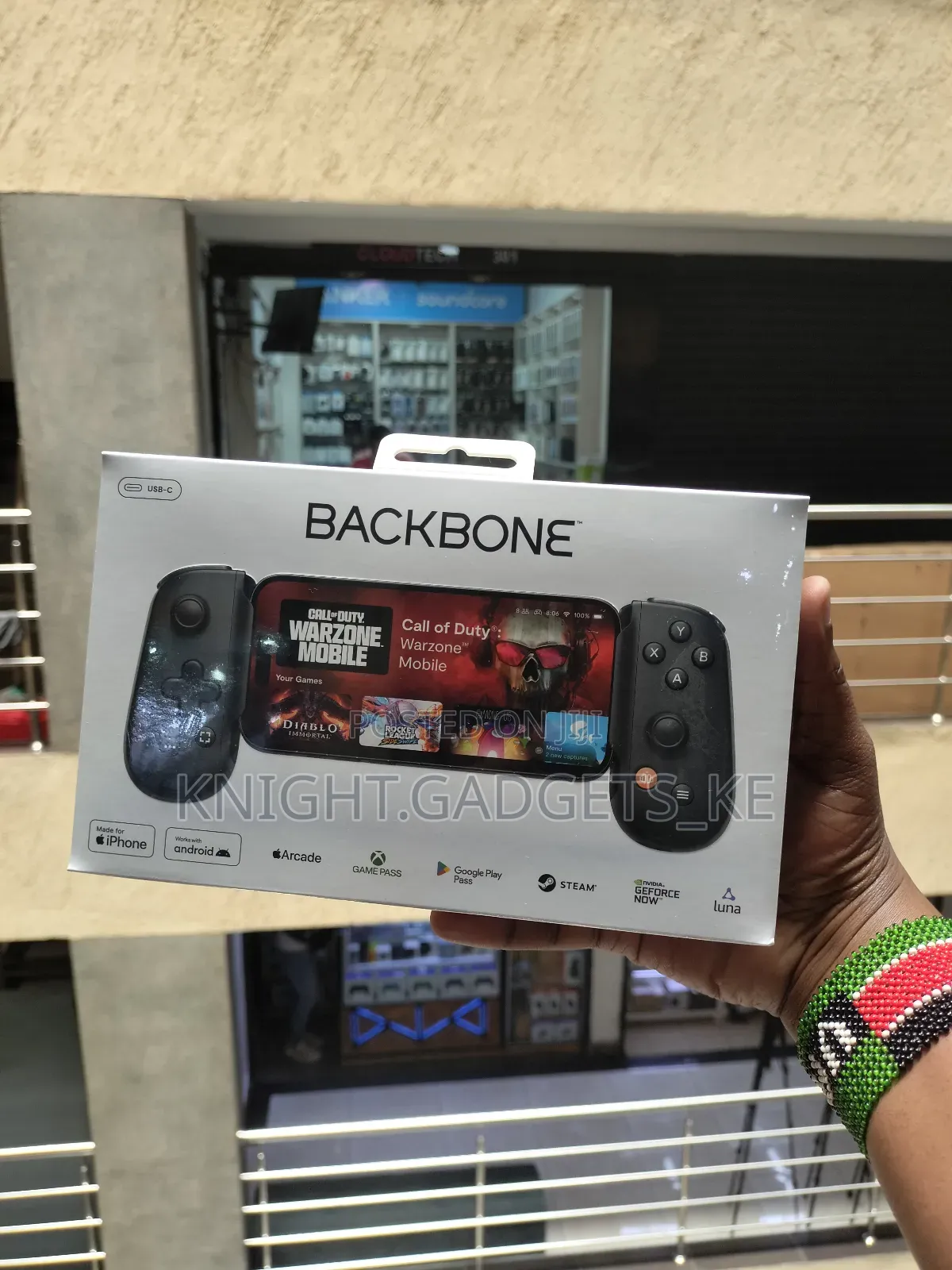 Backbone - One Usb C Mobile Gaming (Ios Android)! 