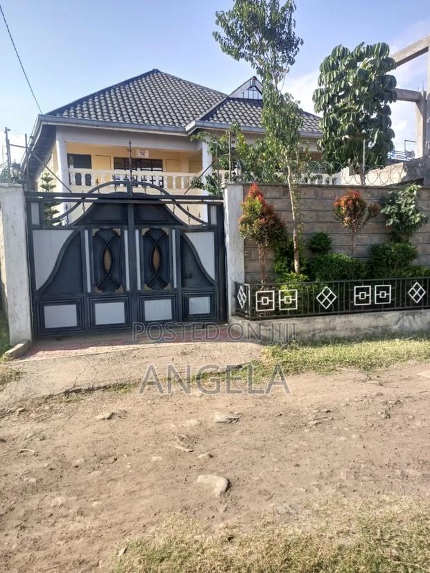 Furnished 4bdrm Maisonette in Utawala for sale - main view