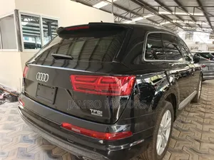 Audi Q7 45 SE Premium AWD quattro 2019 Black