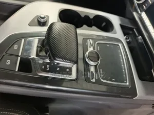 Audi Q7 45 SE Premium AWD quattro 2019 Black
