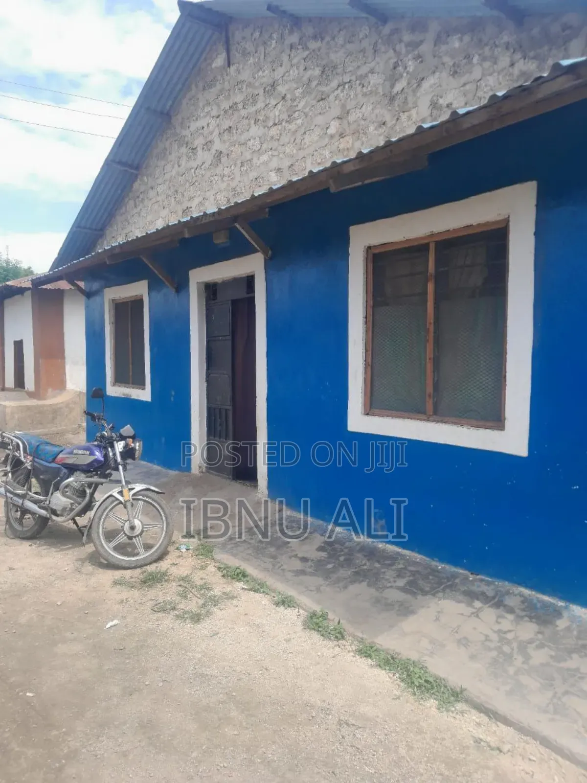 7bdrm House in Bofu for sale