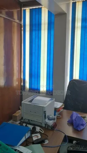 Modern Look Decorative Vertical Window Blinds