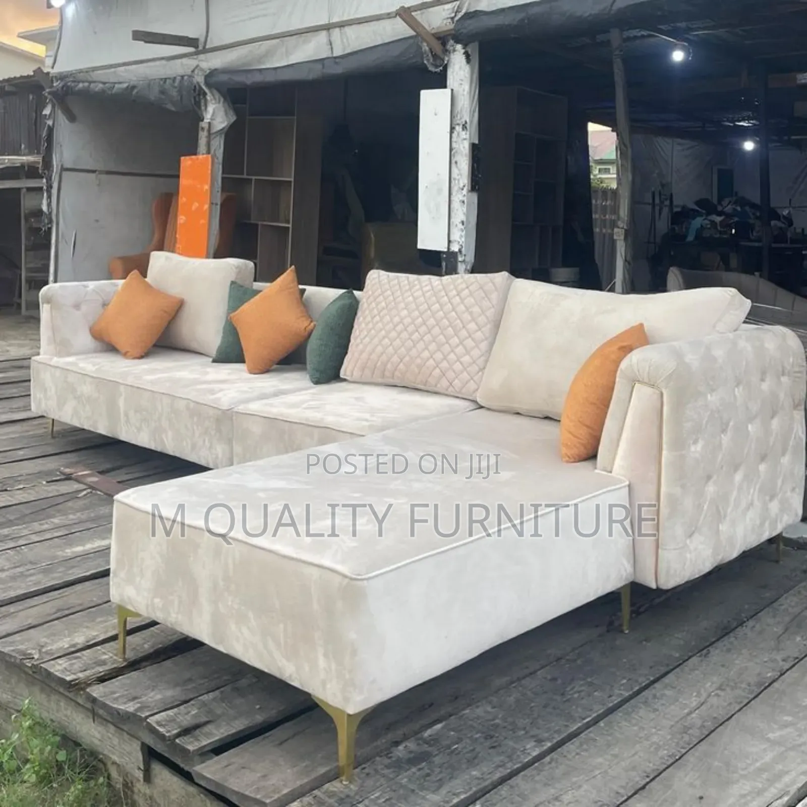 Modernized Comfy Corner Sofas