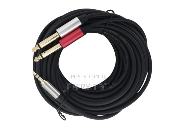 S3.5m/2sx6.35m Microphone Cab 10m - main view