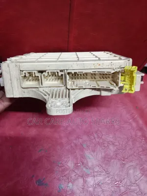 Fuse Box Toyota Crown 2002