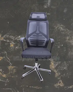 Premium High Back Mesh Office Chair — Breathable in Hot Weather