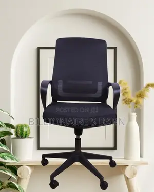 Heavy-Duty Black Ergonomic Mesh Office Chair | Adjustable Height