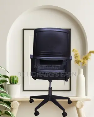 Heavy-Duty Black Ergonomic Mesh Office Chair | Adjustable Height