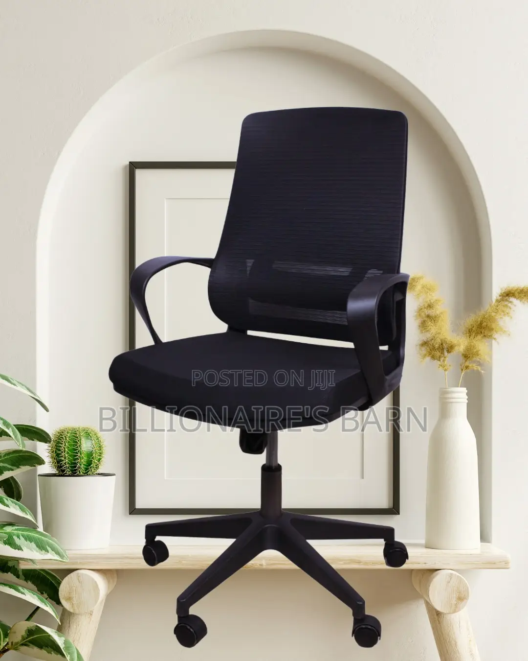 Heavy-Duty Black Ergonomic Mesh Office Chair | Adjustable Height