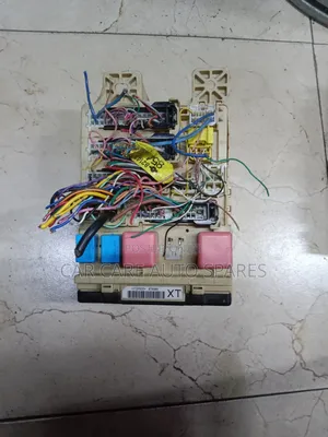 Fuses Box Toyota Harrier