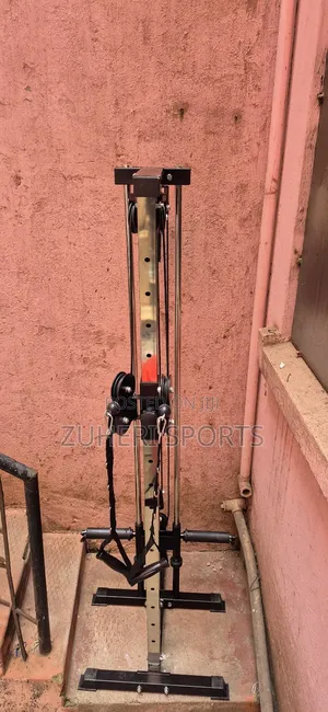 Single Cable Crossover, Wall Mounted Strength Training Pulley Machine