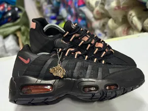 Nike Airmax 95 X Central Cee
40-45
 at 