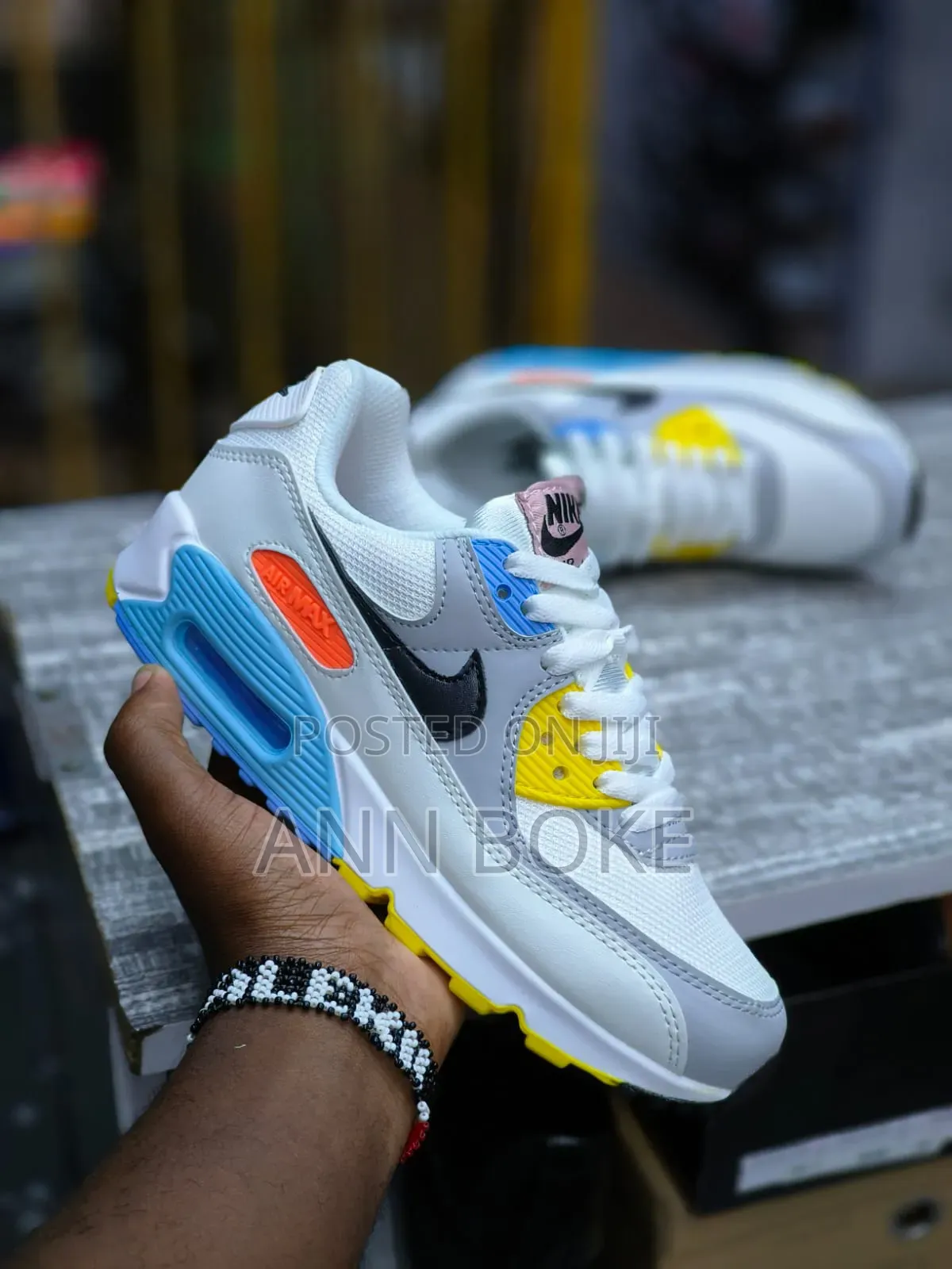 *Air Max 90* 
Sizes 36-42
