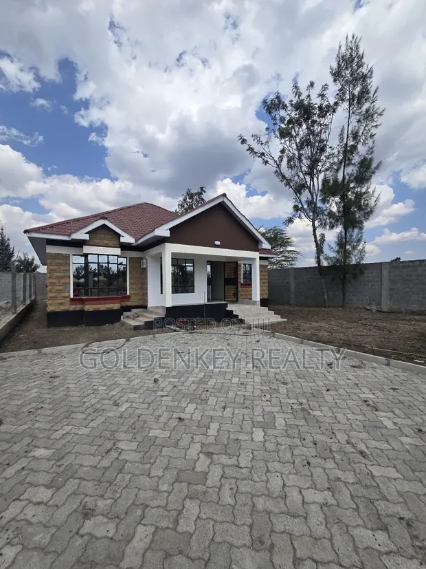 3bdrm Bungalow in Kitengela for sale