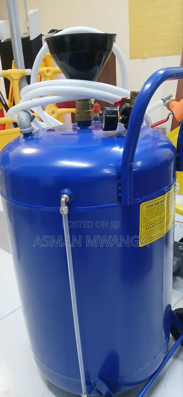 Foam Machine for Entertainment 80l
