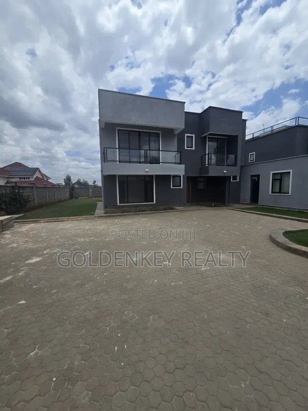 4bdrm Maisonette in Kitengela for sale