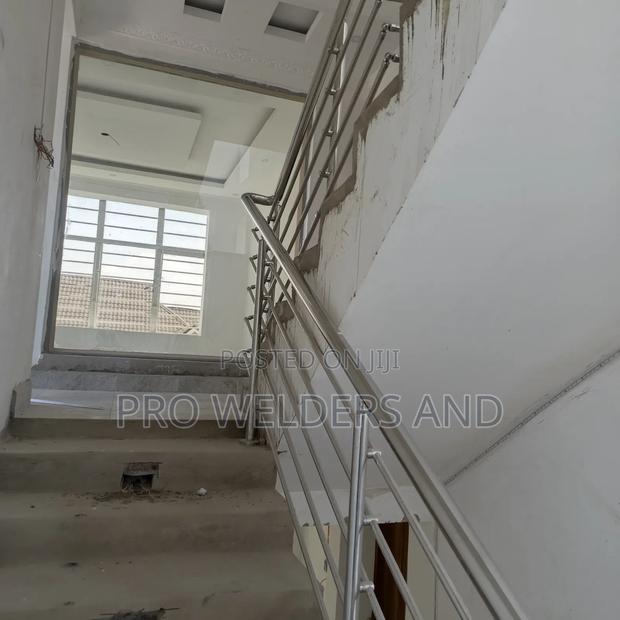Durable Stainless Steel Railings – Stylish Strong