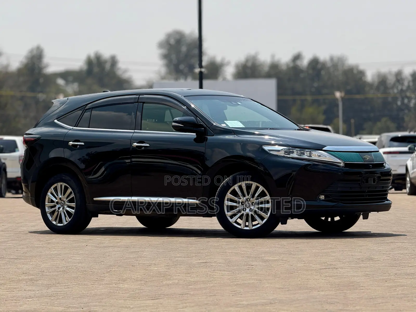 Toyota Harrier 2018 Black