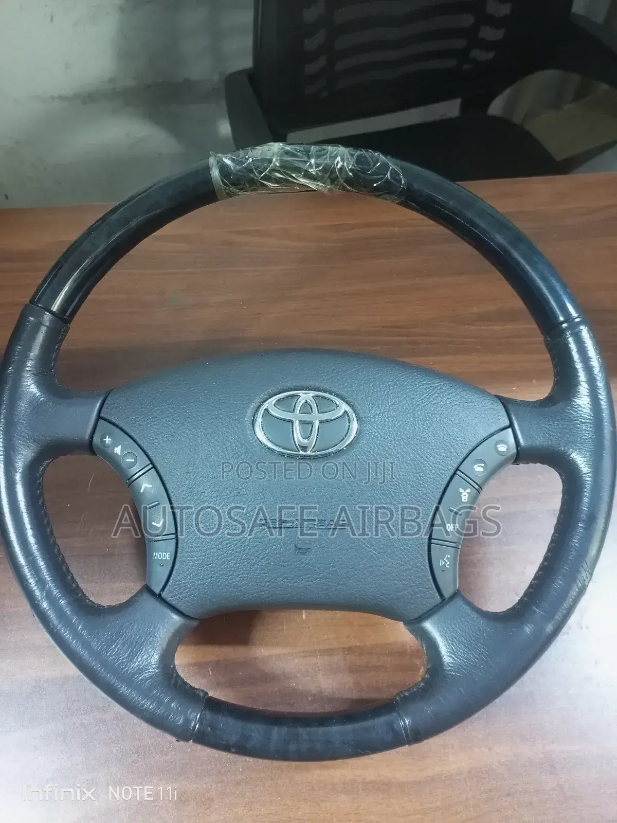 Prado J 120 / Fortuner Steering Wheel